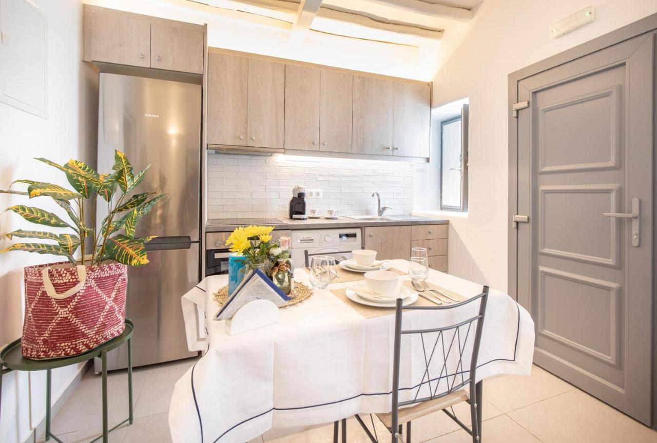 Sole Blu Mykonos Town Apartment One エクステリア 写真