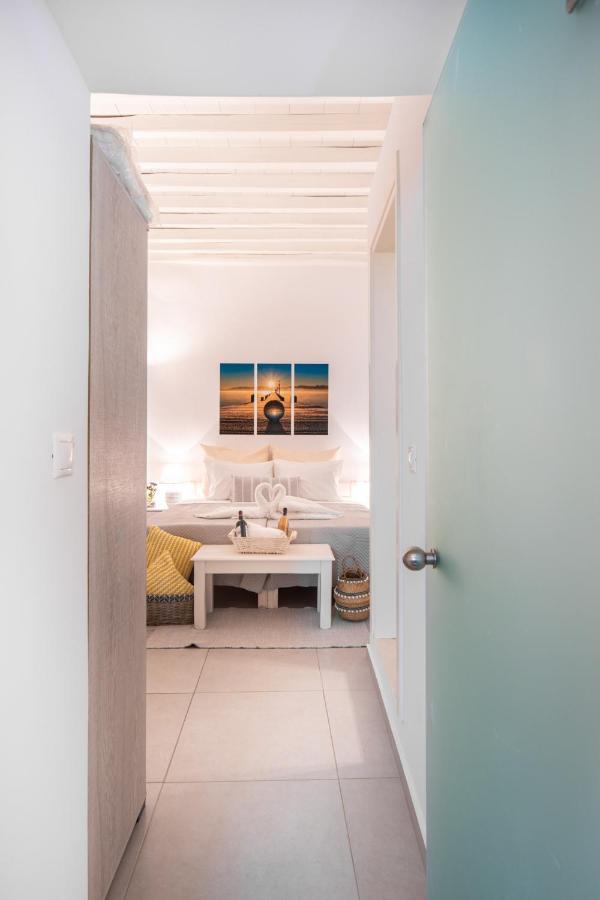 Sole Blu Mykonos Town Apartment One エクステリア 写真